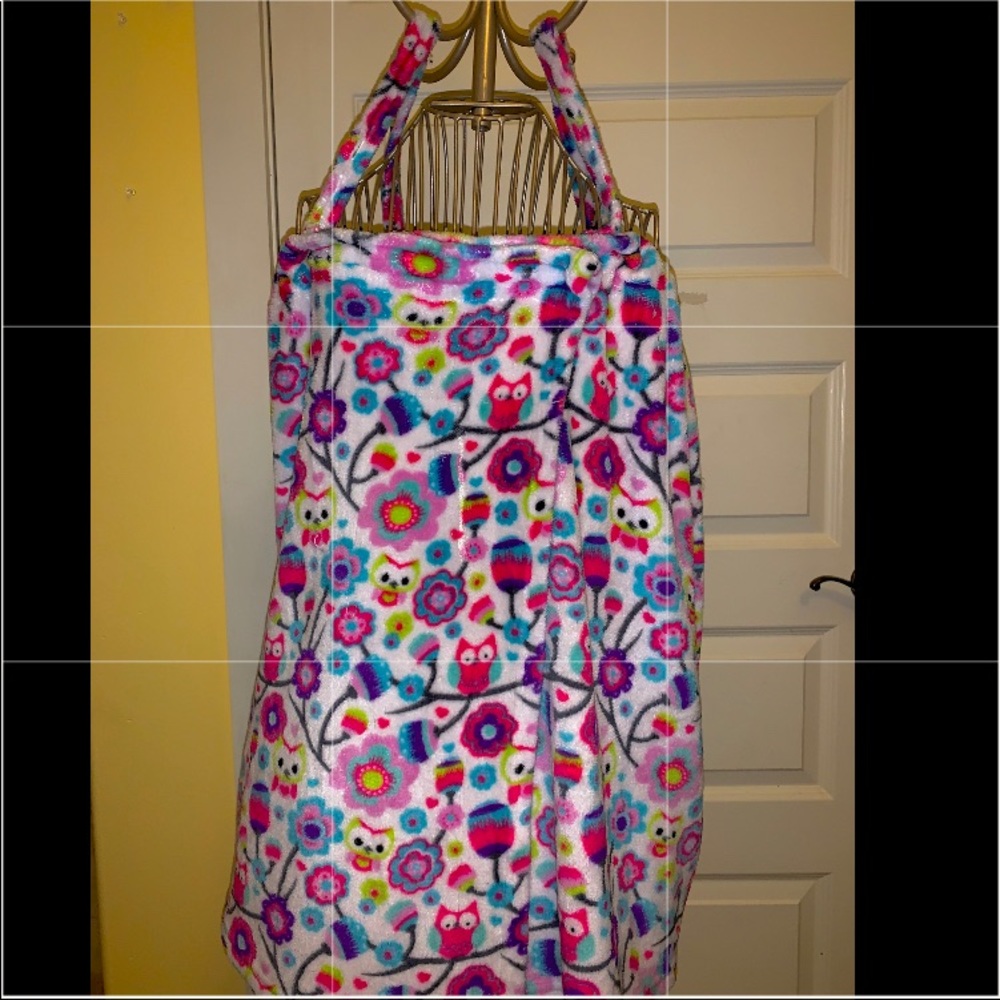 Owl print robe with Velcro